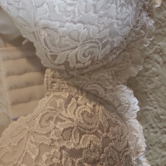 New in Bag -  Leading Lady Scalloped Lace Underwire Full Figure Bra Style 5044 - Picture 4 of 8